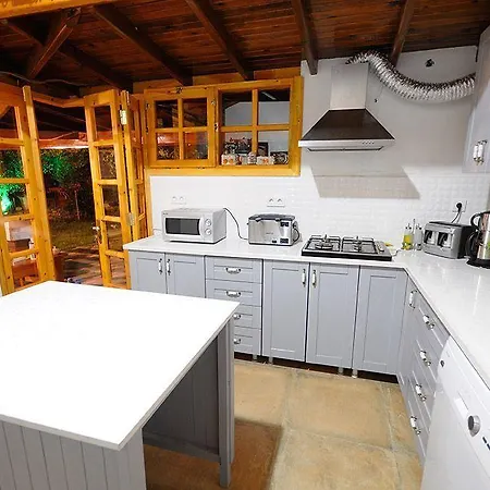 Yarimada Butik فندق 3*