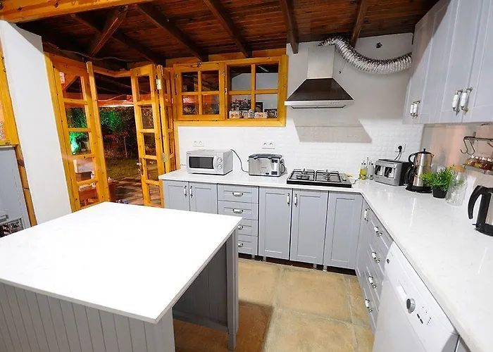 Yarimada Butik Otel 3*